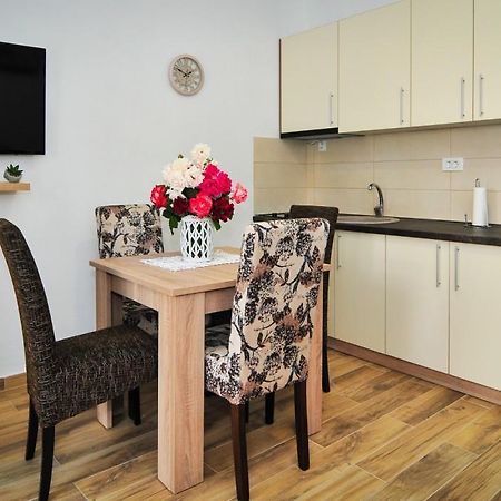 Apartmani Bekonja Tivat Eksteriør billede